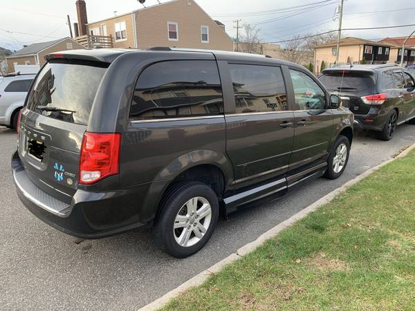 Wheelchair minivan dodge2011 - cars & trucks - by owner - vehicle... for sale in Long Beach, NY – photo 9