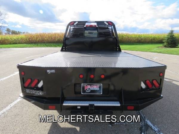 2018 CHEVROLET 3500HD CAB CHASSIE DRW DURAMAX 4WD BED NEW TIRES... for sale in Neenah, WI – photo 6