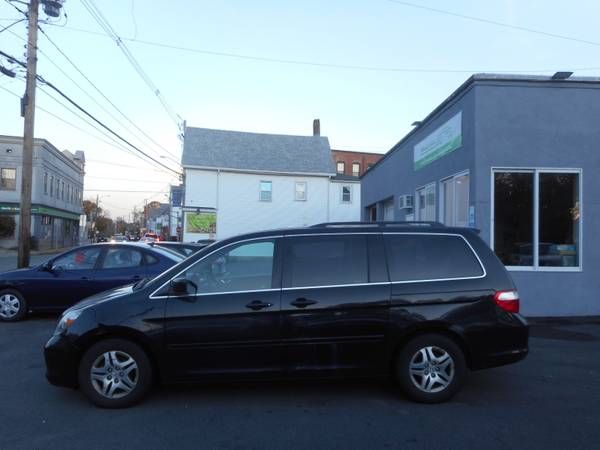 2006 HONDA ODYSSEY EX-L LEATHER, DVD. - cars & trucks - by dealer -... for sale in Whitman, MA – photo 2