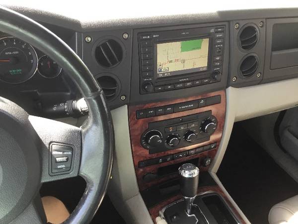 2006 Jeep Commander Limited 4WD - - by dealer for sale in Wilmington, NC – photo 3