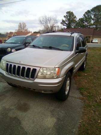 2003 Jeep Grand Cherokee - cars & trucks - by owner - vehicle... for sale in Clarksville, TN – photo 3