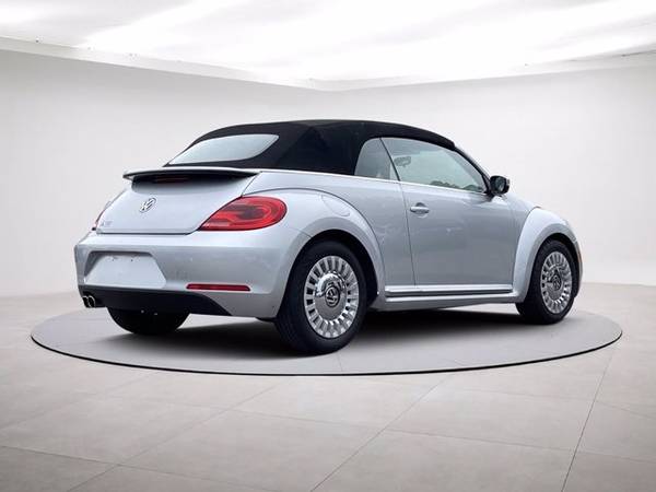 2013 Volkswagen BEETLE CONVERTIBLE 2 5L Convertible for sale in Clayton, NC – photo 8