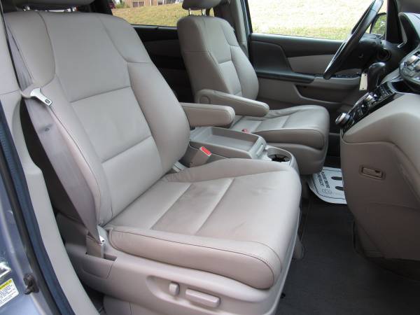 ** 2012 HONDA ODYSSEY EX-L * LEATHER * CLEAN ** - cars & trucks - by... for sale in Fort Oglethorpe, AL – photo 20
