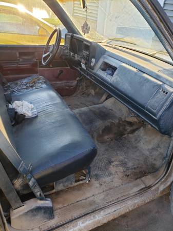1988 Chevy 2500 for sale in Bloomfield, IN – photo 7