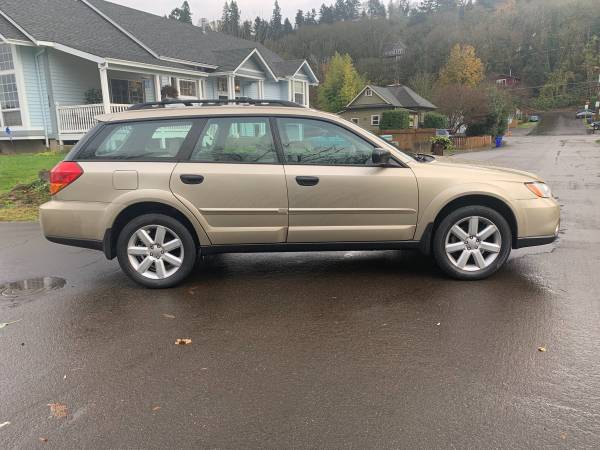 2009 Subaru Outback * Leather * 1 owner - cars & trucks - by dealer... for sale in Oregon City, OR – photo 7