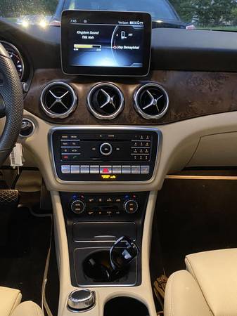 2019 Mercedes Benz GLA 250 - cars & trucks - by owner - vehicle... for sale in Silver Spring, District Of Columbia – photo 3