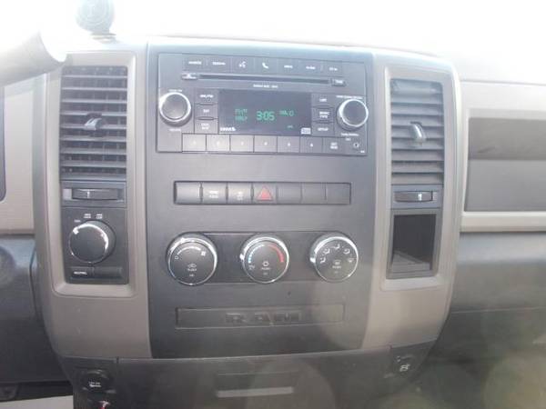 2011 RAM 1500 SLT Quad Cab 4WD - cars & trucks - by dealer - vehicle... for sale in Elkhart, IN – photo 17