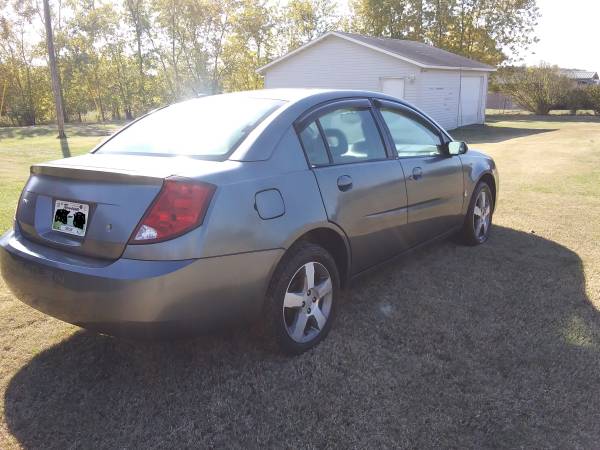 2007 SATURN ION, 5 SPEED MANUAL, NICE CAR, NEWER TIRES,RUNS GREAT -... for sale in Union City, TN – photo 2