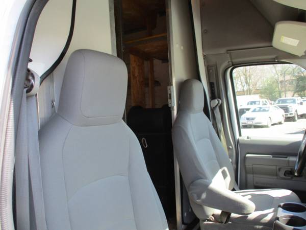 2010 Ford Econoline Commercial Cutaway E-450 15 FOOT BOX TRUCK for sale in south amboy, IN – photo 12