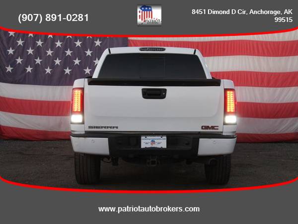 2008 / GMC / Sierra 1500 Crew Cab / AWD - PATRIOT AUTO BROKERS -... for sale in Anchorage, AK – photo 5