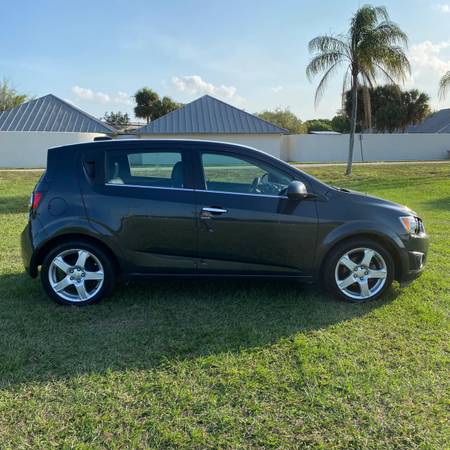 2015 CHEVROLET SONIC LTZ LOOKING AND RUNNING LIKE NEW ONE! - cars & for sale in Fort Lauderdale, FL – photo 4