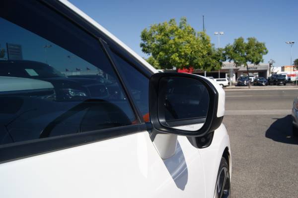 2014 Honda Civic Sedan 4dr Man Si w/Summer Tires for sale in Fresno, CA – photo 17