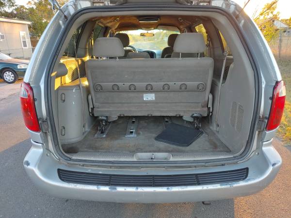 2001 Dodge Grand Caravan - cars & trucks - by owner - vehicle... for sale in New Braunfels, TX – photo 8