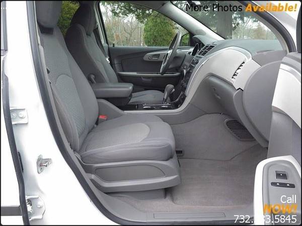 2009 *CHEVROLET* *TRAVERSE* *LS* *SUV* *8-PASSENGER* for sale in East Brunswick, PA – photo 20