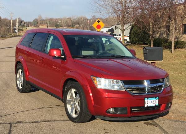 **2009 Dodge Journey V6 AWD - Low Miles - Great Condition ** - cars... for sale in Chaska, MN – photo 5