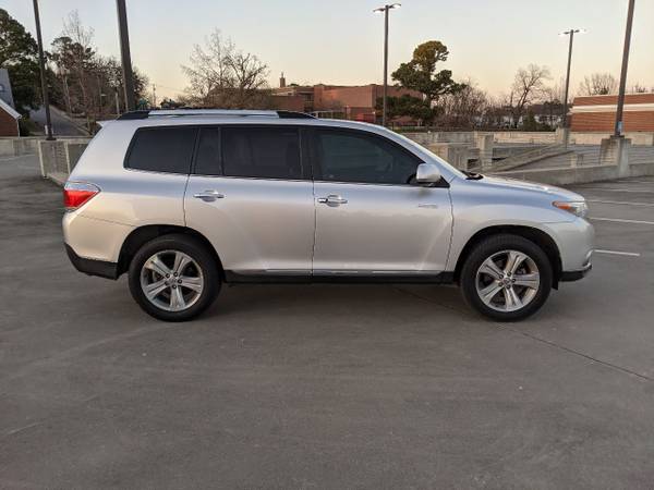 2013 Toyota Highlander Limited 4dr SUV suv Silver for sale in Fayetteville, AR – photo 2