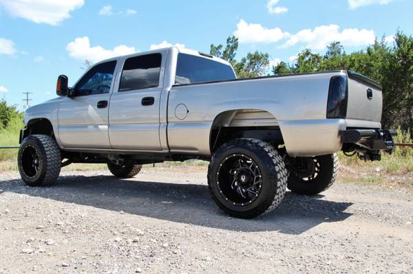 2001 CHEVROLET SILVERADO 1500HD 4X4 - LIFTED - LOW MILES - 20X12 & 35s for sale in Liberty Hill, TX – photo 6