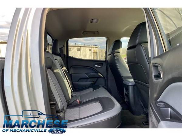 2017 Chevrolet Colorado Z71 4x4 4dr Crew Cab 5 ft. SB - truck - cars... for sale in Mechanicville, VT – photo 11