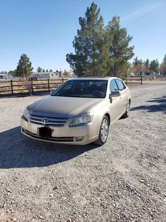 2006 Toyota Avalon XLS - cars & trucks - by owner - vehicle... for sale in Pahrump, NV – photo 2