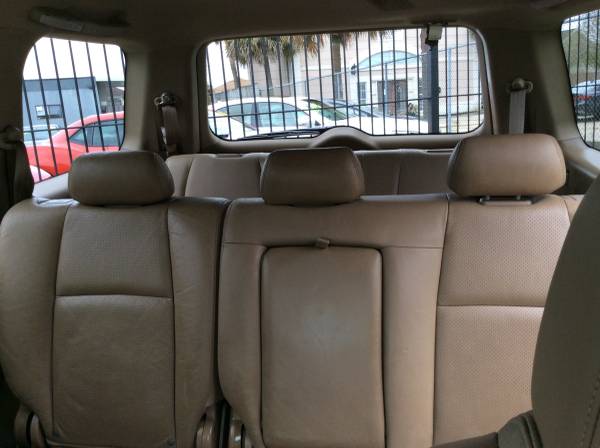 THIRD ROW SEATING!!! 2004 Honda Pilot EXL ***FREE WARRANTY *** -... for sale in Metairie, LA – photo 16
