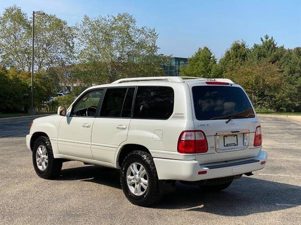 2004 Lexus LX 470: 4WD DVD SUNROOF NAVI 3rd Row Seating for sale in Madison, WI – photo 8