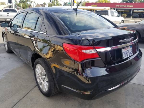///2013 Chrysler 200//49k Miles!//Gas Saver//Automatic//Very Clean/// for sale in Marysville, CA – photo 7