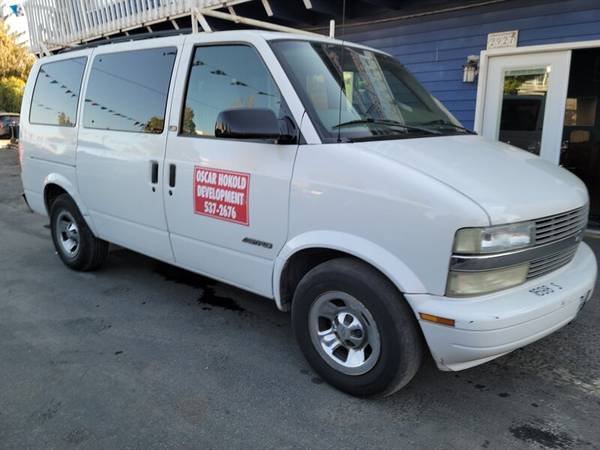 2002 Chevrolet Astro LS Great Work Van - - by for sale in Portland, OR – photo 3