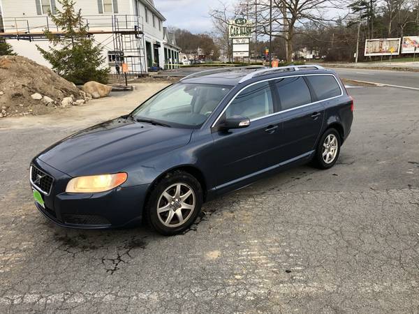 2008 Volvo V70, Runs and Drives Great! - cars & trucks - by owner -... for sale in Franklin, MA – photo 17