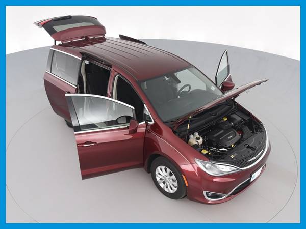 2018 Chrysler Pacifica Touring Plus Minivan 4D van Burgundy for sale in Hickory, NC – photo 21