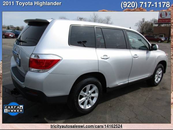 2011 TOYOTA HIGHLANDER BASE AWD 4DR SUV Family owned since 1971 for sale in MENASHA, WI – photo 5