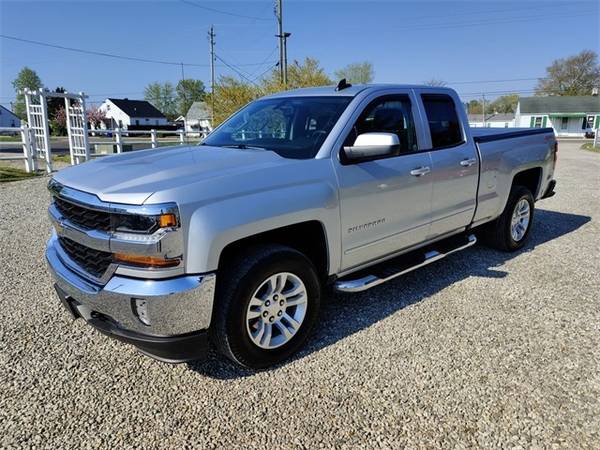 2018 Chevrolet Silverado 1500 LT - - by dealer for sale in Chillicothe, OH – photo 3
