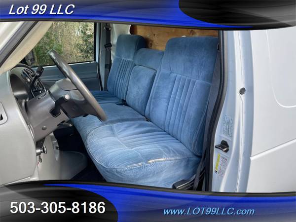 2005 FORD ECONOLINE E350 CARGO VAN DIESEL 2-Owner Great Servic for sale in Milwaukie, OR – photo 3