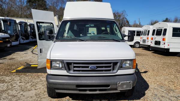 2007 FORD E250 WHEELCHAIR VAN LOW MILES FREE SHIP NATIONWIDE... for sale in Jonesboro, MS – photo 2
