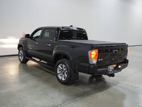 2018 Toyota Tacoma 4x4 4WD Truck Limited Double Cab for sale in Wilsonville, OR – photo 3