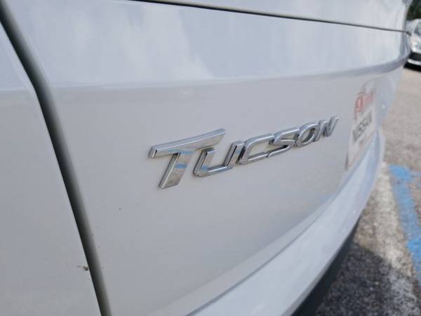 2017 Hyundai Tucson SE - cars & trucks - by dealer - vehicle... for sale in Clanton, AL – photo 8