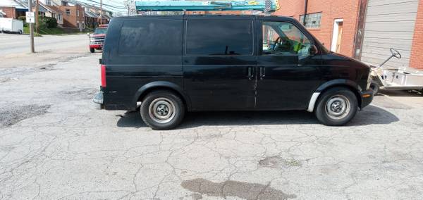 2000 Astro work van for sale in Rochester, PA – photo 2