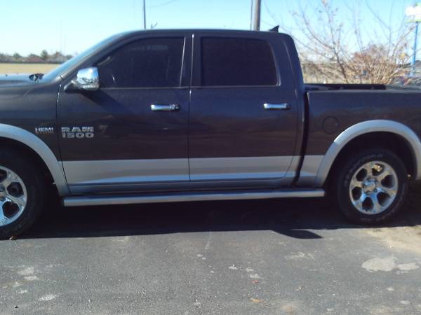 "PRICE REDUCED" 2014 Ram 1500 "Laramie" - cars & trucks - by dealer... for sale in Oklahoma City, KS – photo 2