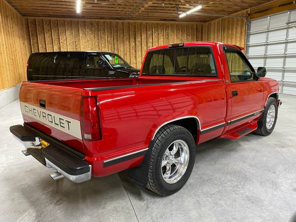 1994 Chevrolet C/K 1500 Reg Cab 117 5 WB - - by dealer for sale in CENTER POINT, IA – photo 5