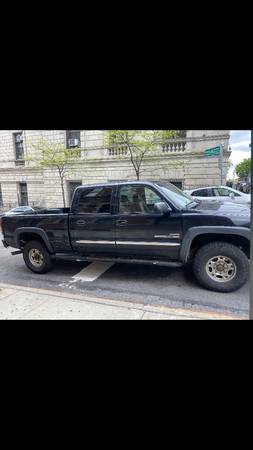 GMC 2003 Sierra 2500 6 6 Turbo Duramax Diesel HD Crew Cab Low Miles for sale in STATEN ISLAND, NY – photo 4