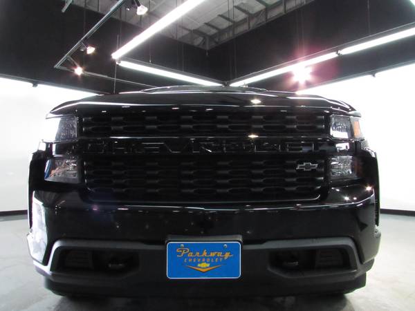 2019 Chevy Chevrolet Silverado 1500 Custom pickup Black for sale in Tomball, TX – photo 24