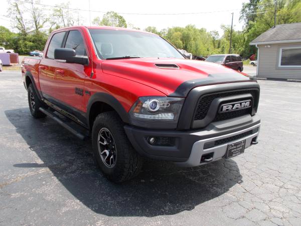 2015 Dodge Ram REBEL Crew Cab 4x4 - - by dealer for sale in Columbia, KY – photo 3