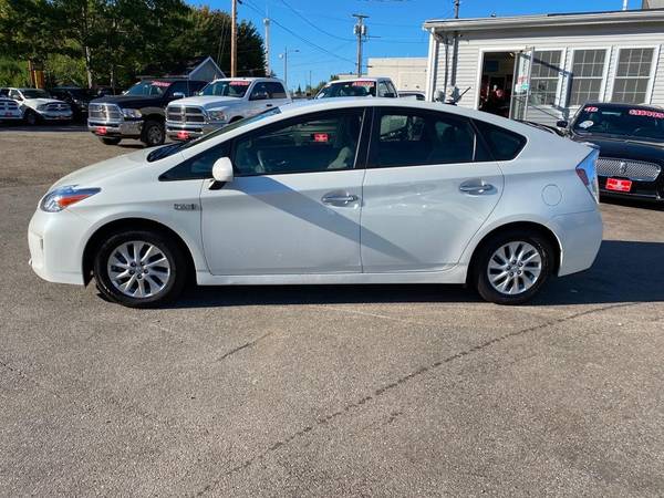 2014 TOYOTA PRIUS PLUG-IN H BASE - cars & trucks - by dealer -... for sale in SACO, ME – photo 2