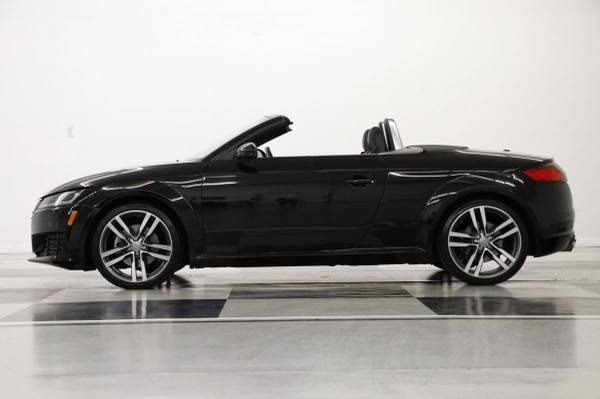 CAMERA - NAVIGATION Black 2018 Audi TT 2 0T Roadster Convertible for sale in Clinton, AR – photo 20