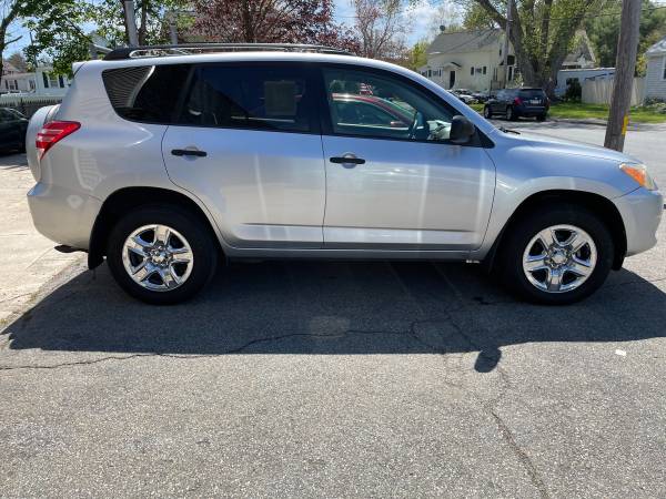 2009 Toyota RAV4 AWD runs and rides great clean carfax - cars & for sale in Westport , MA – photo 13