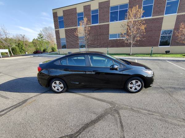 2017 Chevy Cruze LS (Low Mileage) for sale in Black Earth, WI – photo 4