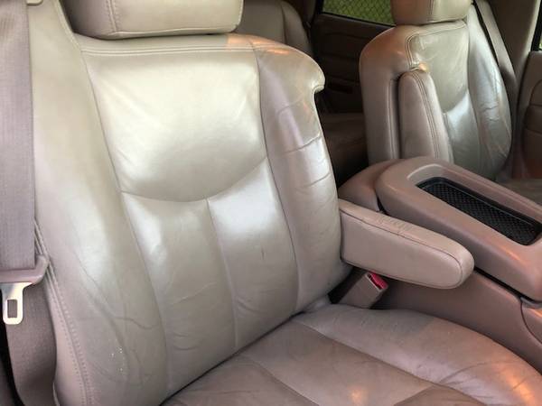 2006 Chevy Tahoe 3 row Leather seats - cars & trucks - by owner -... for sale in Casselberry, FL – photo 22