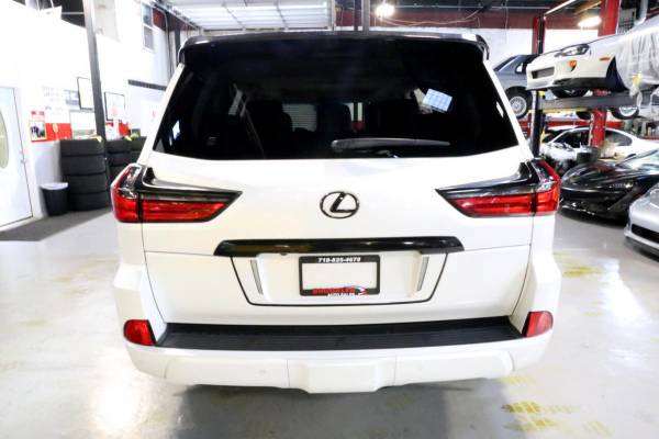 2018 Lexus LX 570 LX 570 White On Red , Third Row Seating , Rear Ent... for sale in STATEN ISLAND, NY – photo 11