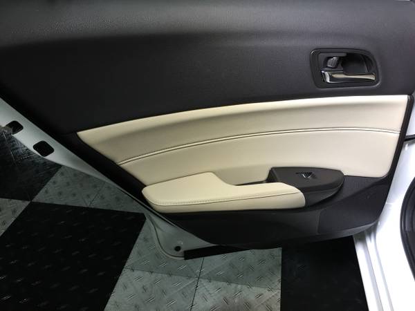 2017 Acura ILX Sedan w/Premium Pkg for sale in Bridgeview, IL – photo 17
