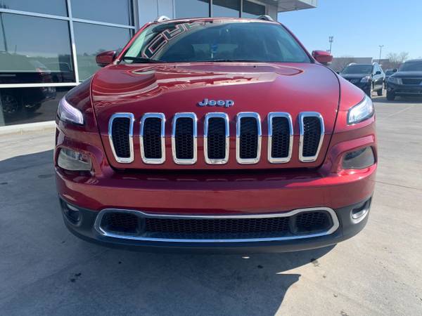 2017 Jeep Cherokee Limited 4x4 Deep Cherry Red for sale in Omaha, NE – photo 2
