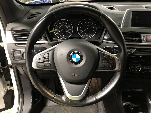 2018 BMW X1 xDrive28i - - by dealer - vehicle for sale in Buffalo, NY – photo 18
